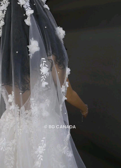 3D Floral Pearl Bridal Veil: Embroidered Tulle Chapel Veil
