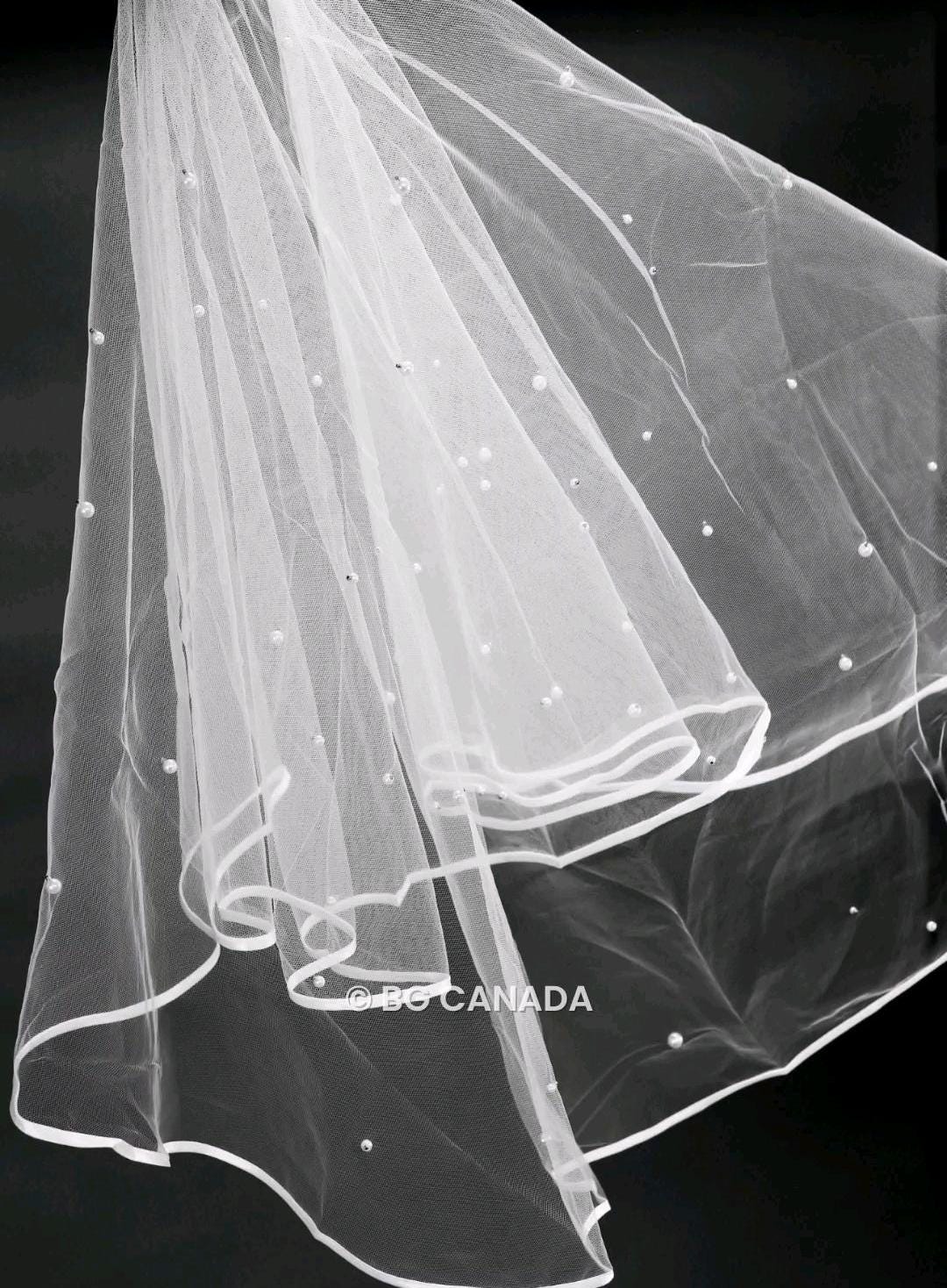 Two-tier satin trim wedding veil