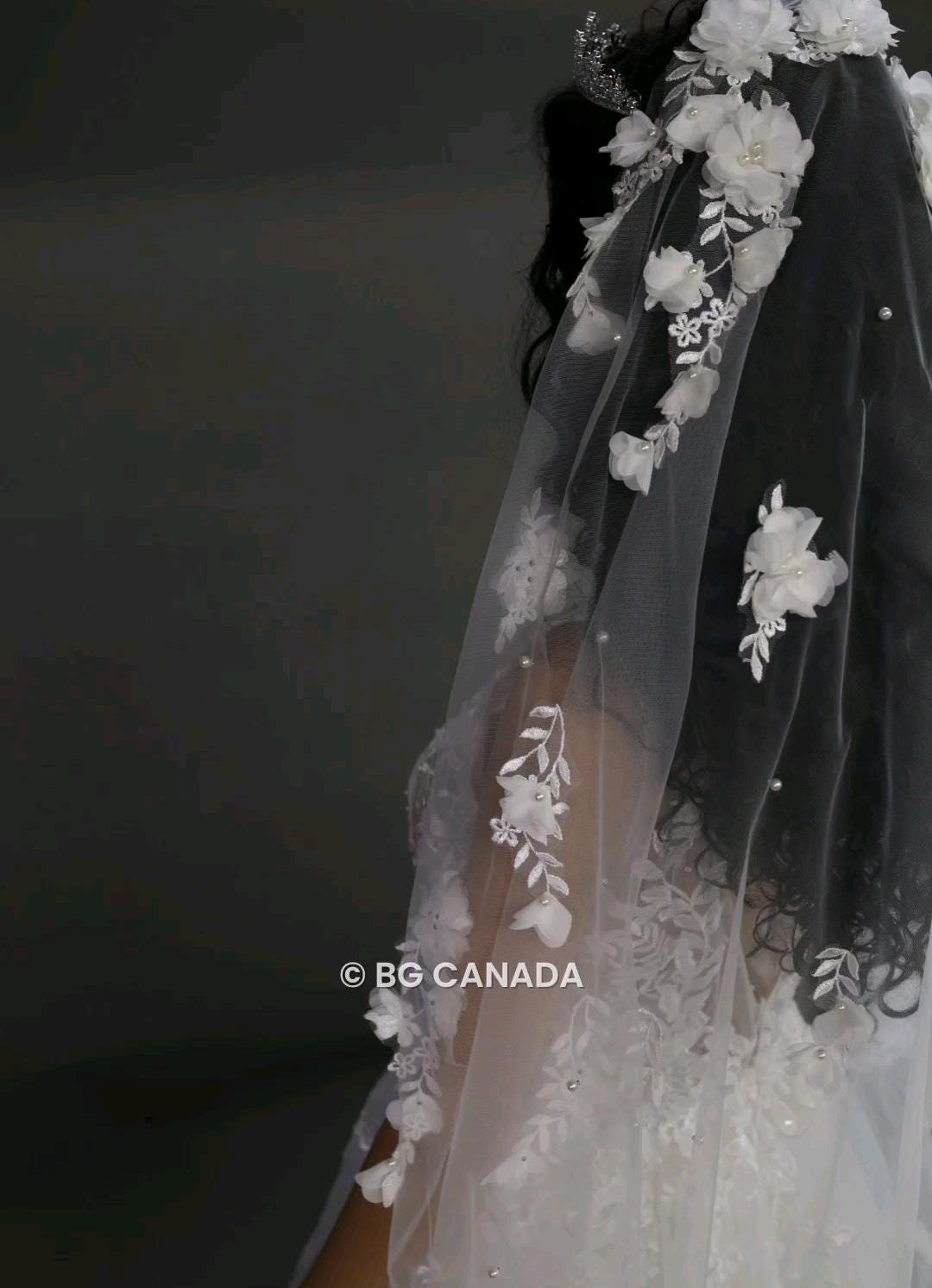 3D Floral Pearl Bridal Veil: Embroidered Tulle Chapel Veil