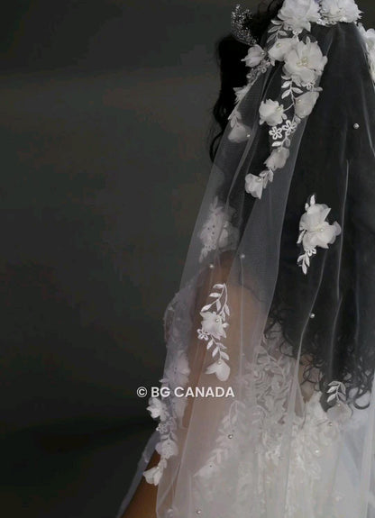3D Floral Pearl Bridal Veil: Embroidered Tulle Chapel Veil