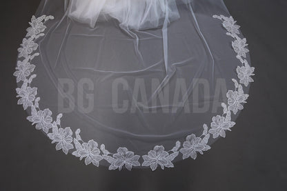 Ivory Cathedral Veil: Floral Lace Edge, Soft Tulle Bridal Veil (300cm)