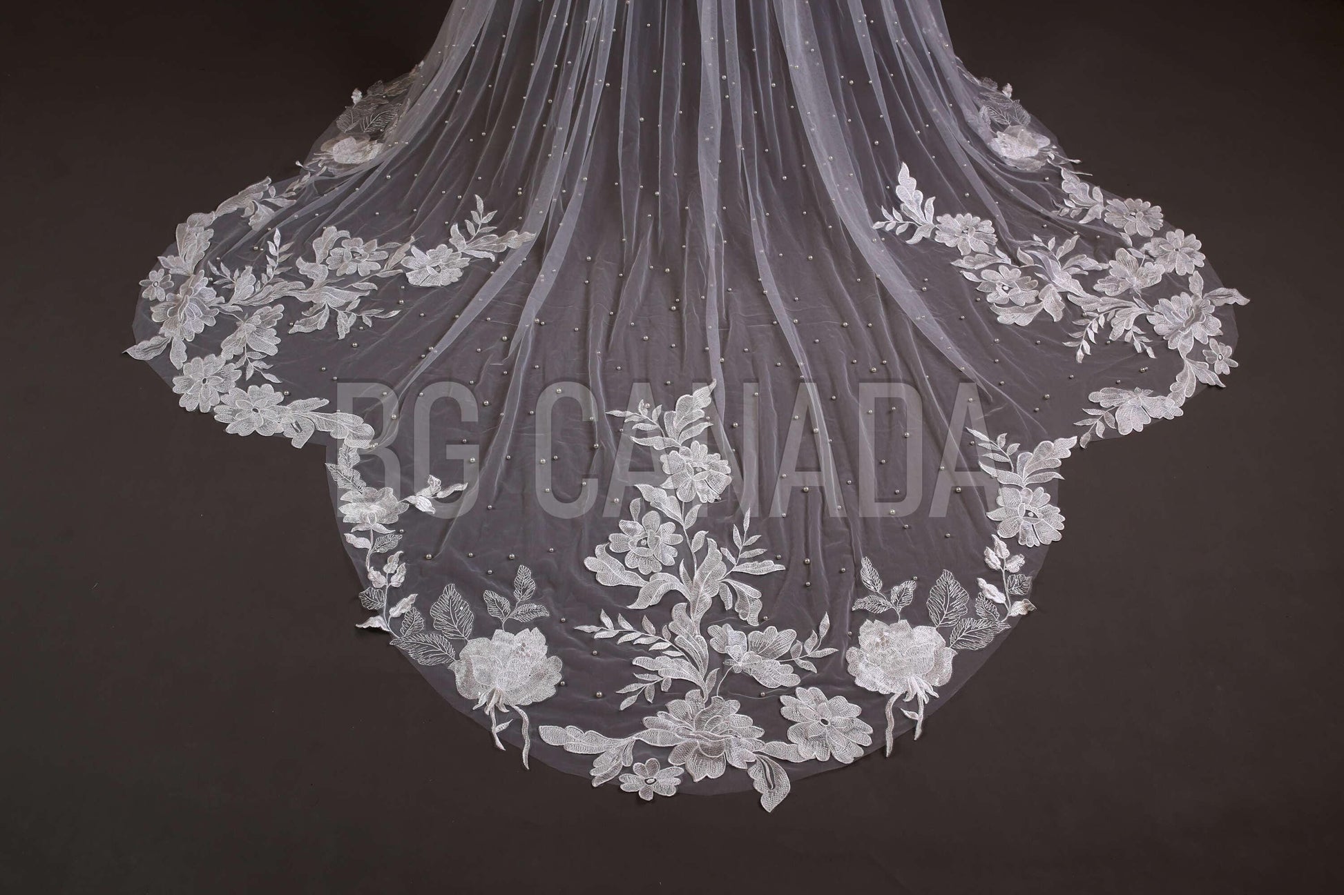 Ivory Lace Wedding Veil: Pearl Scalloped Cathedral Veil
