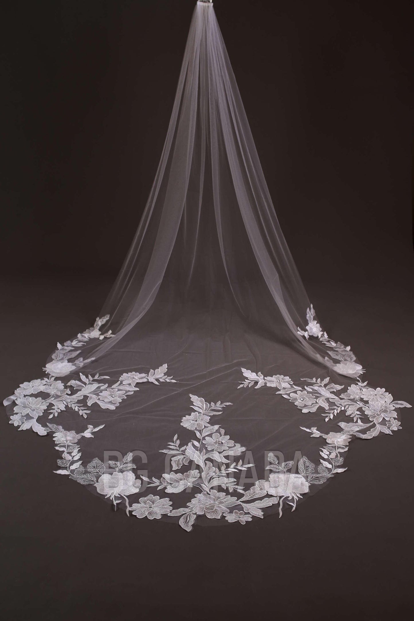 Floral Lace Cathedral Veil: Big Flower Bridal Veil