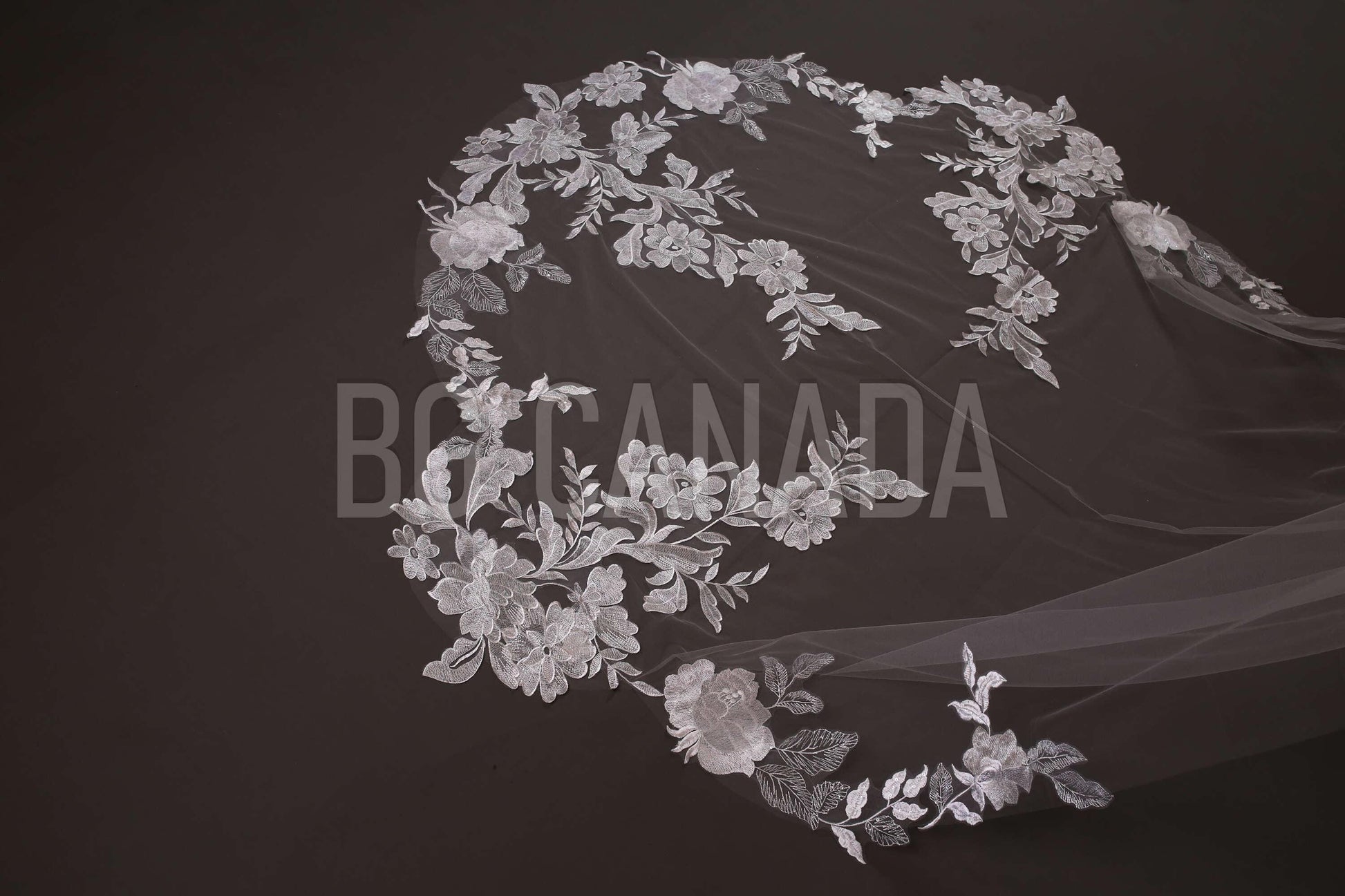 Floral Lace Cathedral Veil: Big Flower Bridal Veil