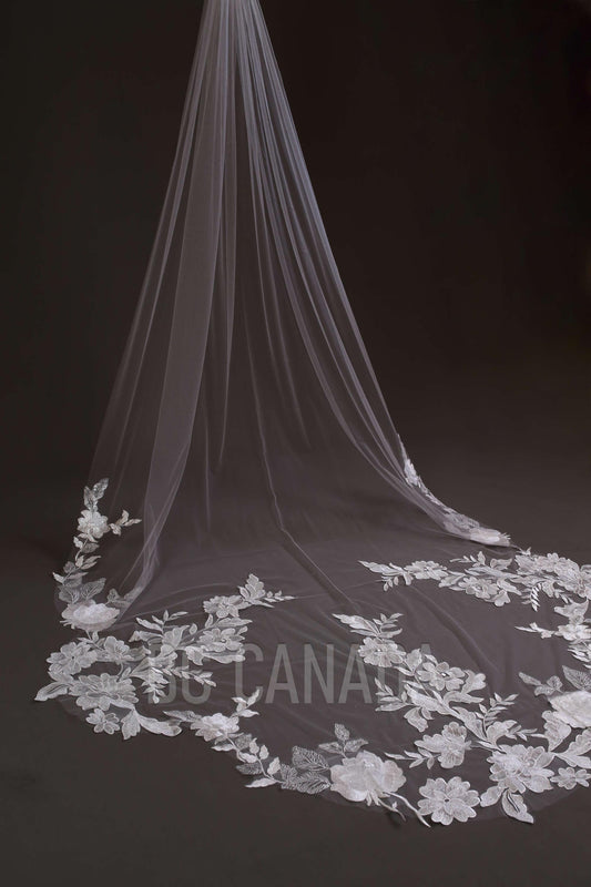 Floral Lace Cathedral Veil: Big Flower Bridal Veil