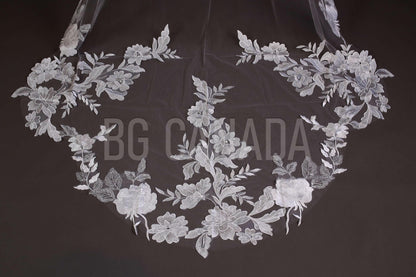 Floral Lace Cathedral Veil: Big Flower Bridal Veil