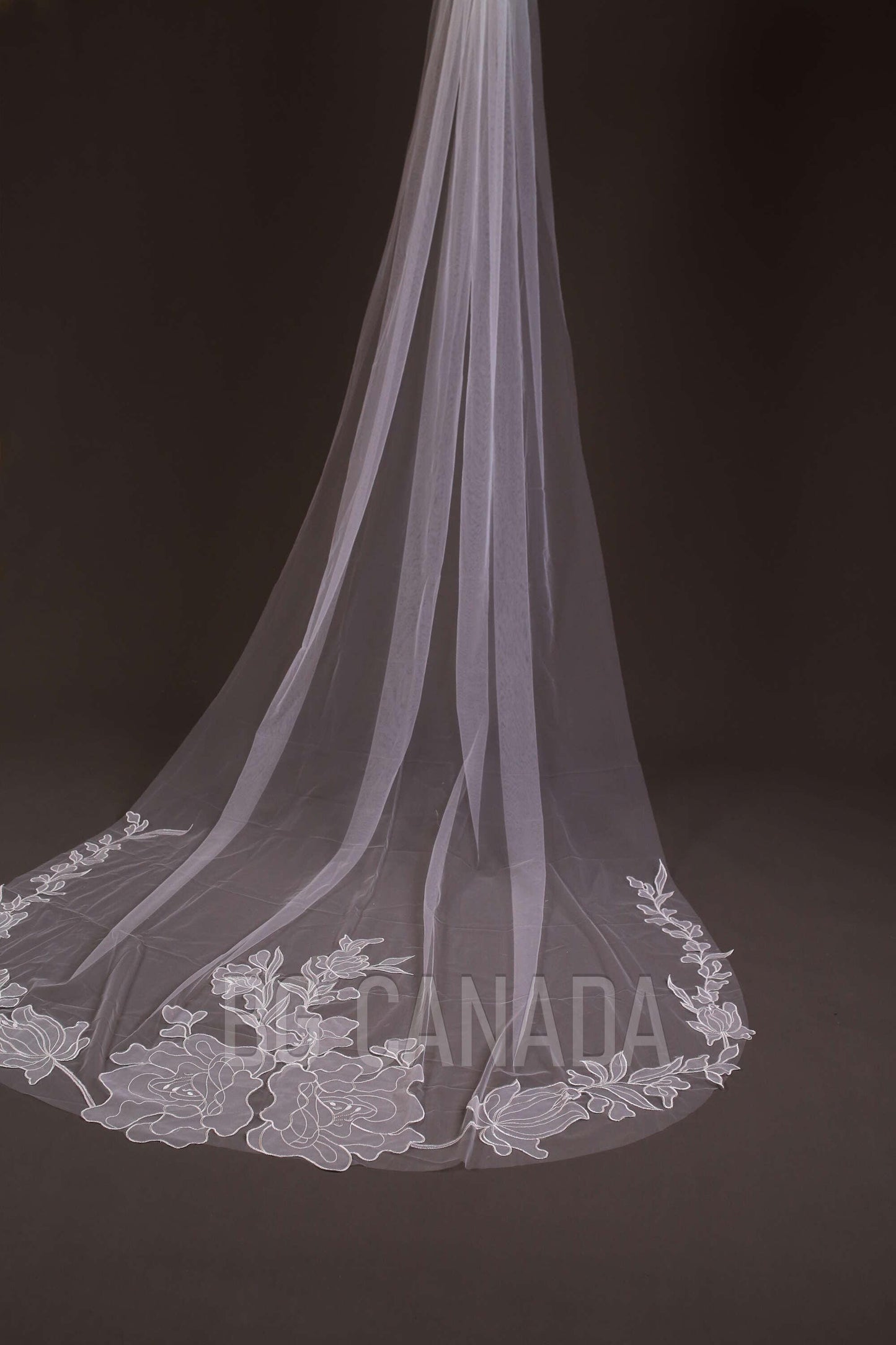 Wedding veil floral veil elegant flower wedding veil cathedral veil with big flowers ivory veil 2025 handmade veil soft tulle
