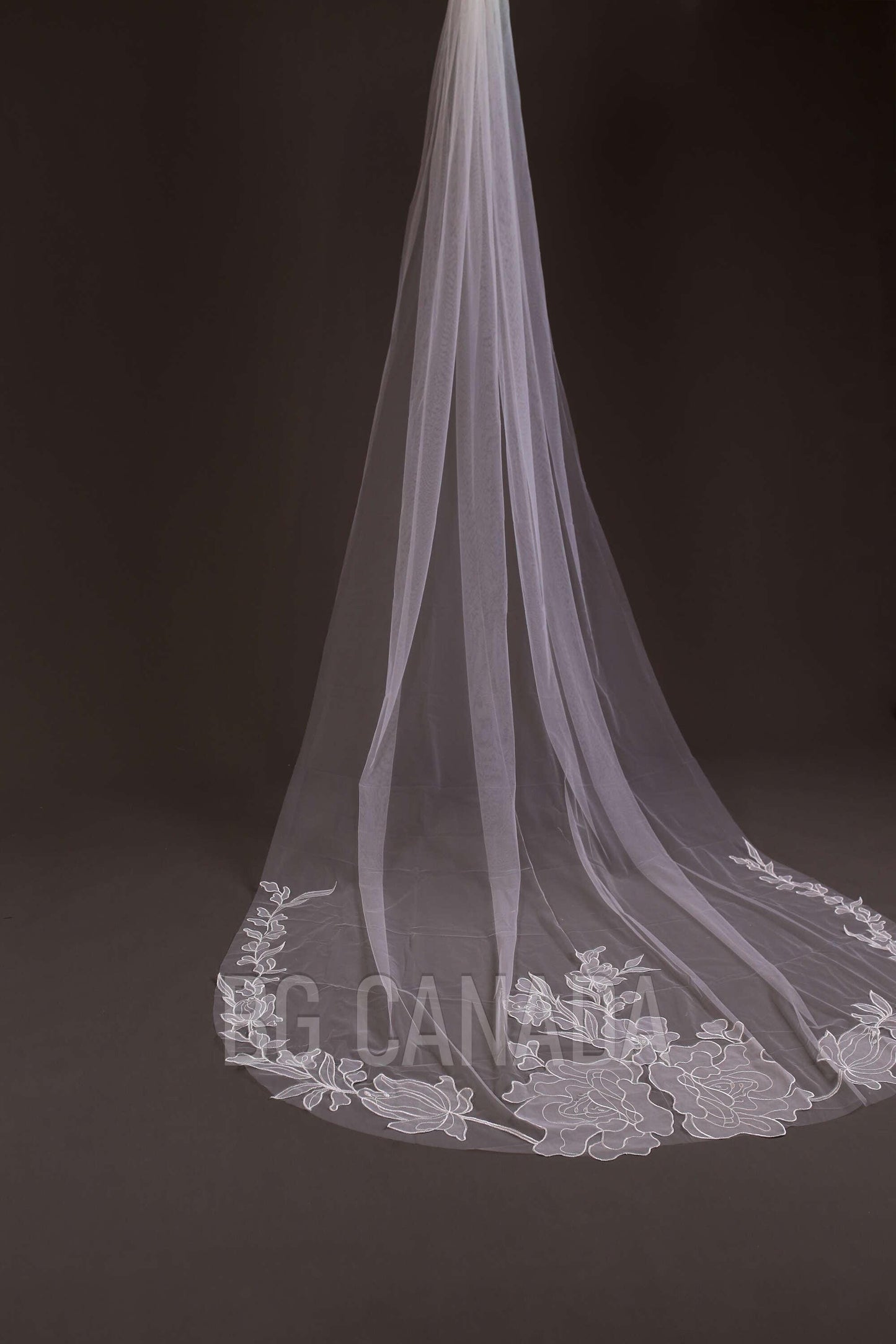 Wedding veil floral veil elegant flower wedding veil cathedral veil with big flowers ivory veil 2025 handmade veil soft tulle