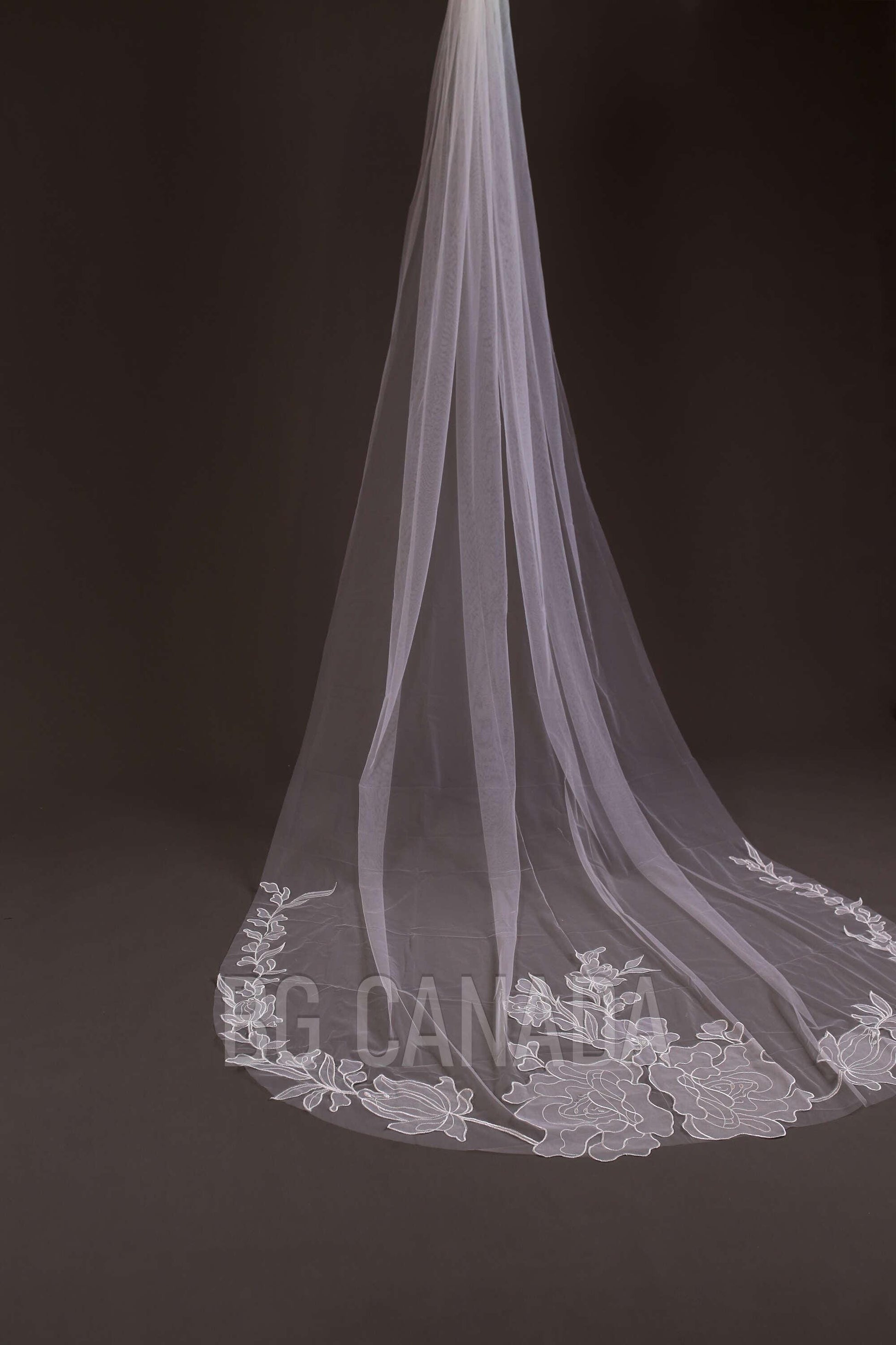 Wedding veil floral veil elegant flower wedding veil cathedral veil with big flowers ivory veil 2025 handmade veil soft tulle