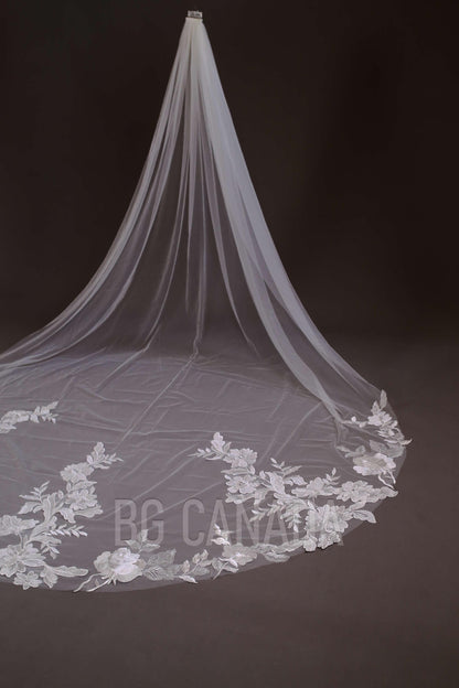 White veil wedding flower veil big floral veil lace border veil cathedral length veil custom made veil bridal illusion tulle veil
