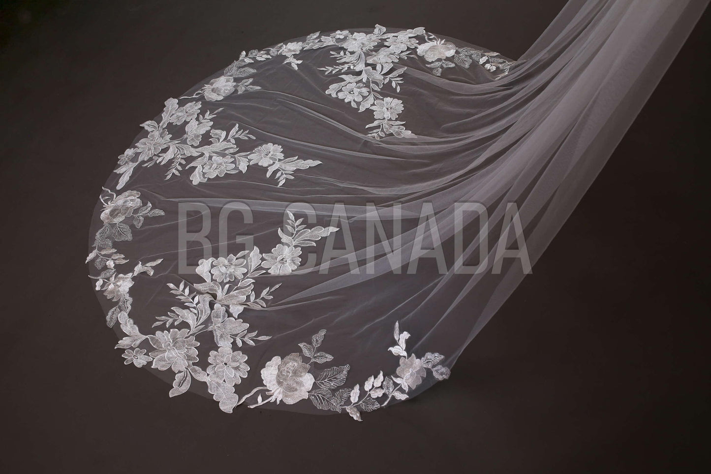 White veil wedding flower veil big floral veil lace border veil cathedral length veil custom made veil bridal illusion tulle veil
