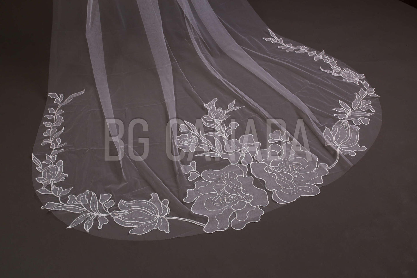 Big flower Cathedral Wedding Veil: Handmade Ivory Floral Mantilla, Soft Tulle white