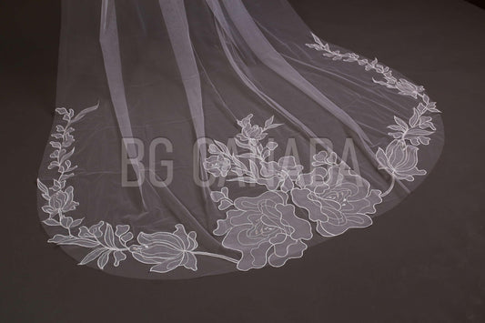 Wedding veil floral veil elegant flower wedding veil cathedral veil with big flowers ivory veil 2025 handmade veil soft tulle