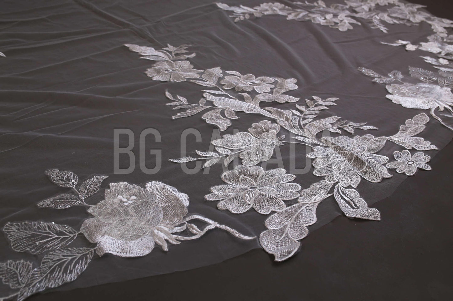 White veil wedding flower veil big floral veil lace border veil cathedral length veil custom made veil bridal illusion tulle veil