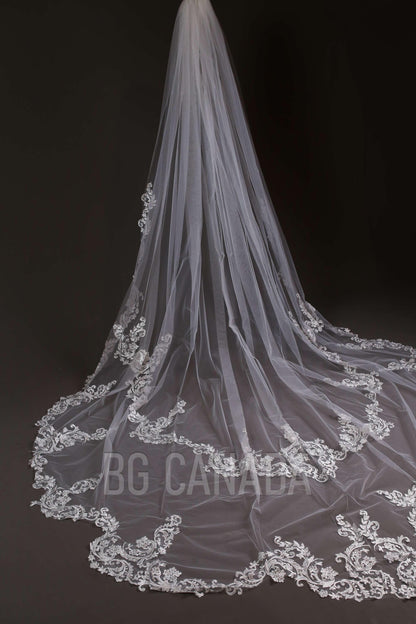 Lace veil unique edge veil statement veil Handmade Lace, Single Layer, royal length veil