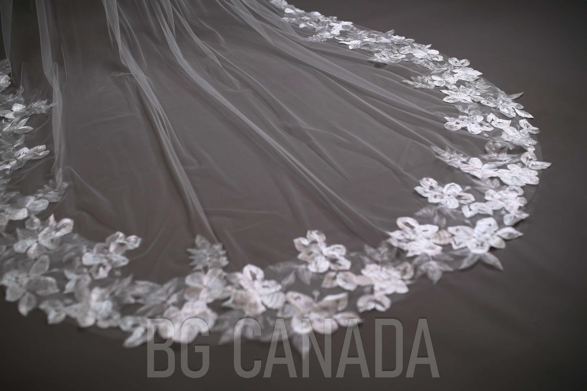 Cathedral Bridal Veil, floral veil veil Long Wedding Veil in White or Light Ivory, Romantic veil High-Quality Lace and Tulle