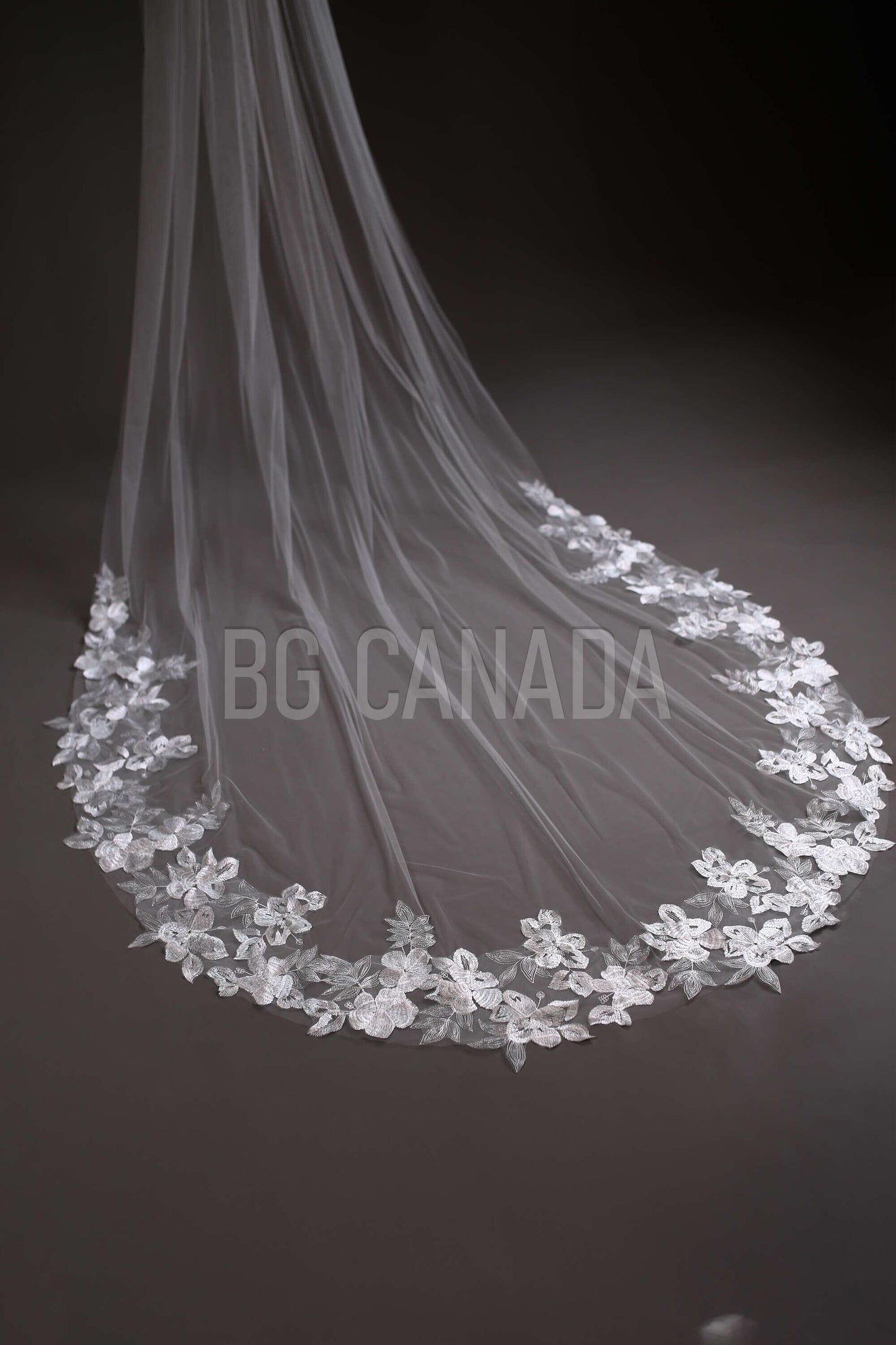Cathedral Bridal Veil, floral veil veil Long Wedding Veil in White or Light Ivory, Romantic veil High-Quality Lace and Tulle