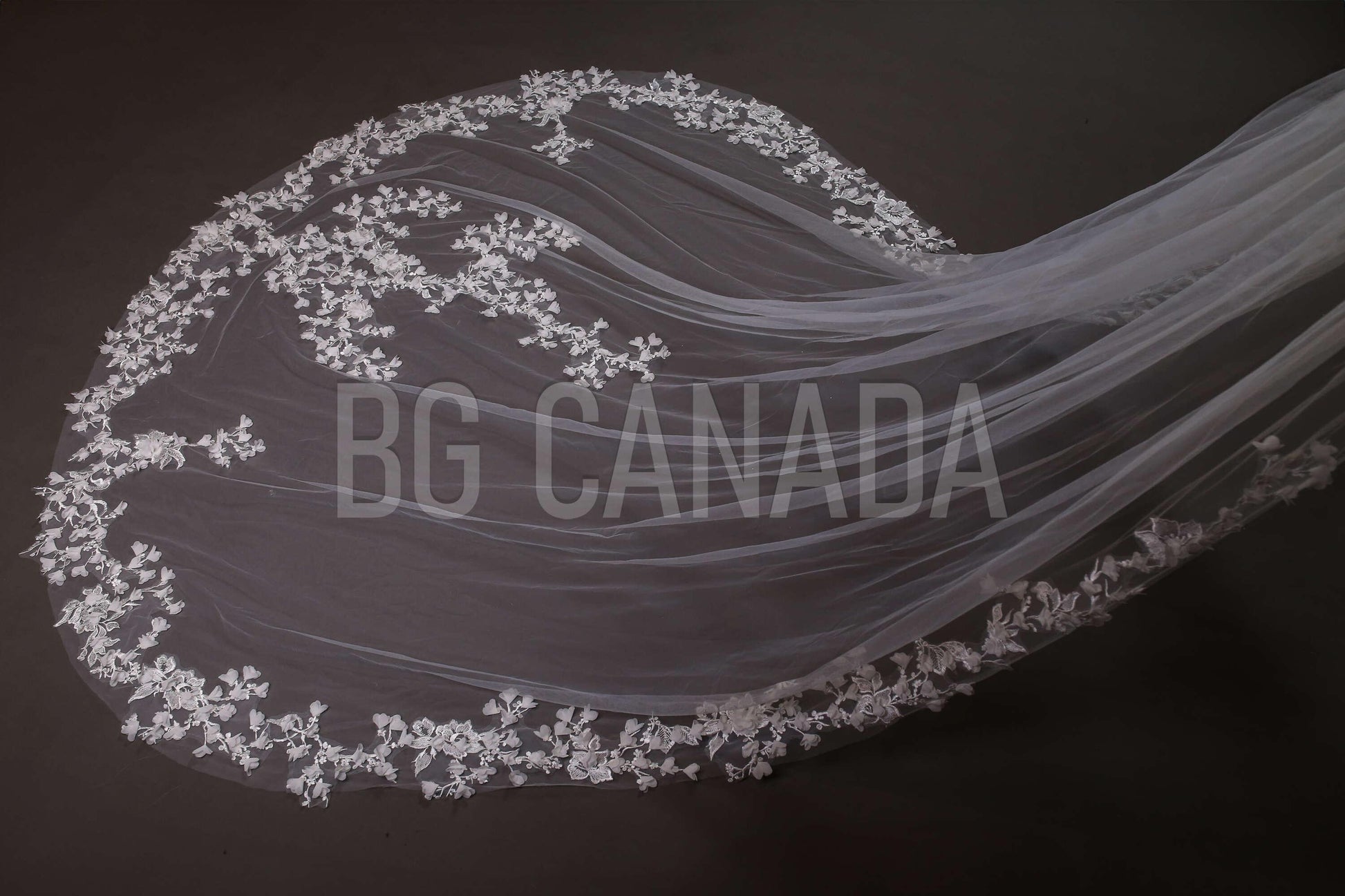 Vine veil scalloped veil mermaid veil cathedral floral wedding veil tulle vine border veil bridal illusion veil with lace border
