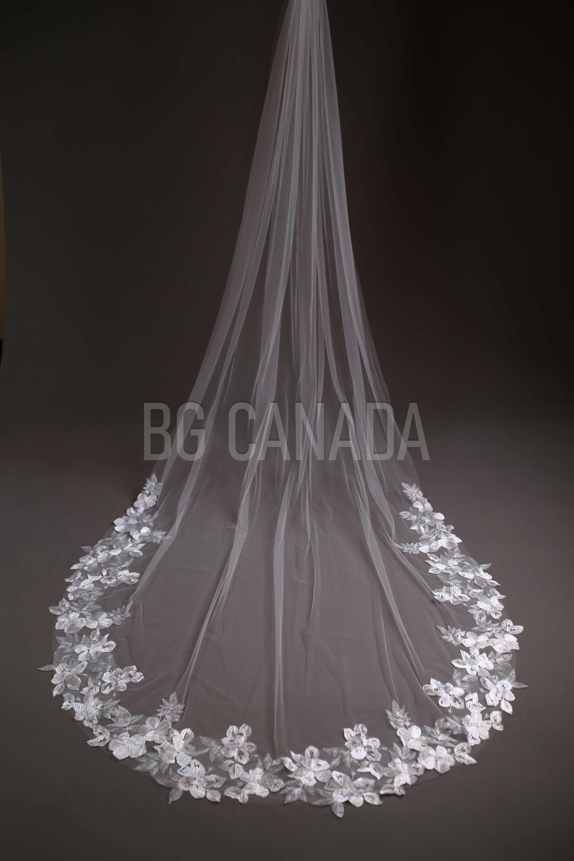Cathedral Bridal Veil, floral veil veil Long Wedding Veil in White or Light Ivory, Romantic veil High-Quality Lace and Tulle