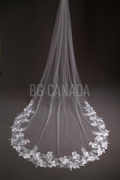 Cathedral Bridal Veil, floral veil veil Long Wedding Veil in White or Light Ivory, Romantic veil High-Quality Lace and Tulle