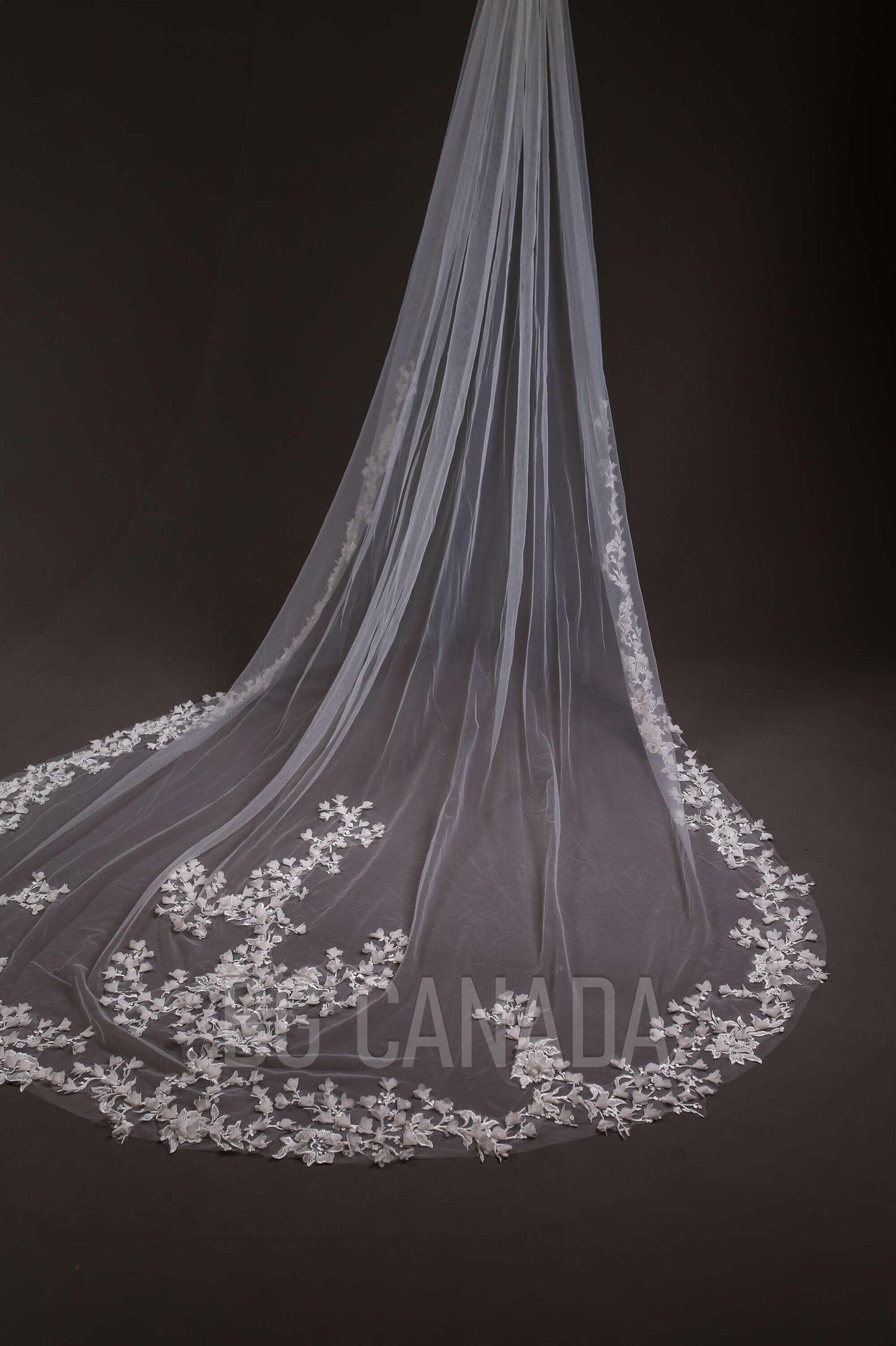 Vine veil scalloped veil mermaid veil cathedral floral wedding veil tulle vine border veil bridal illusion veil with lace border