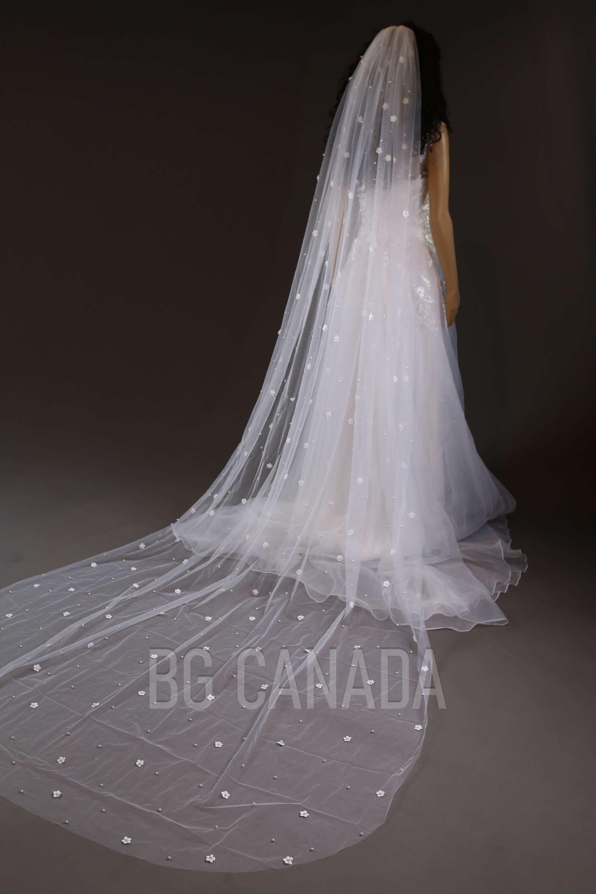 Pearl wedding veil with flower floral wedding veil pearl veil bridal pearl veil bridal veil