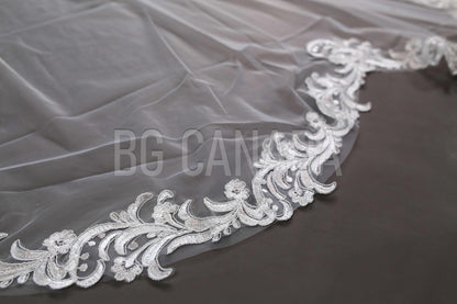 White Lace Veil Scalloped Wrdding Veil Long Bridal Veil Cathedral veil Vintage veil extra wide veil soft tulle veil