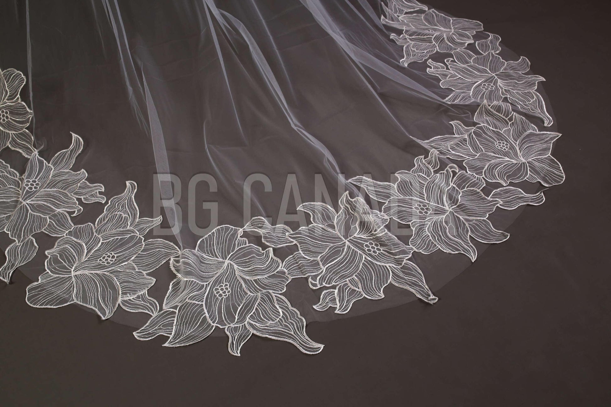 Cathedral veil with large floral lace edge long dramatic wedding veil boho bridal veil elegant flower lace wedding accessory