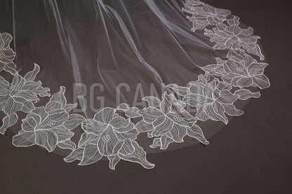 Cathedral veil with large floral lace edge long dramatic wedding veil boho bridal veil elegant flower lace wedding accessory