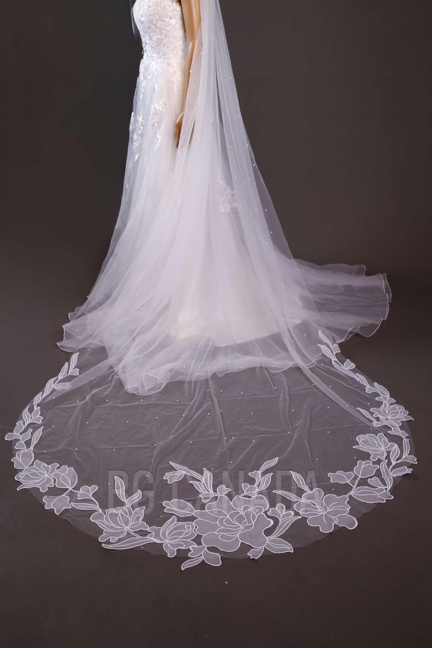 Big flower and pearl veil available in fingertip, Waltz, floor, cathedral length - white, off white, ivory