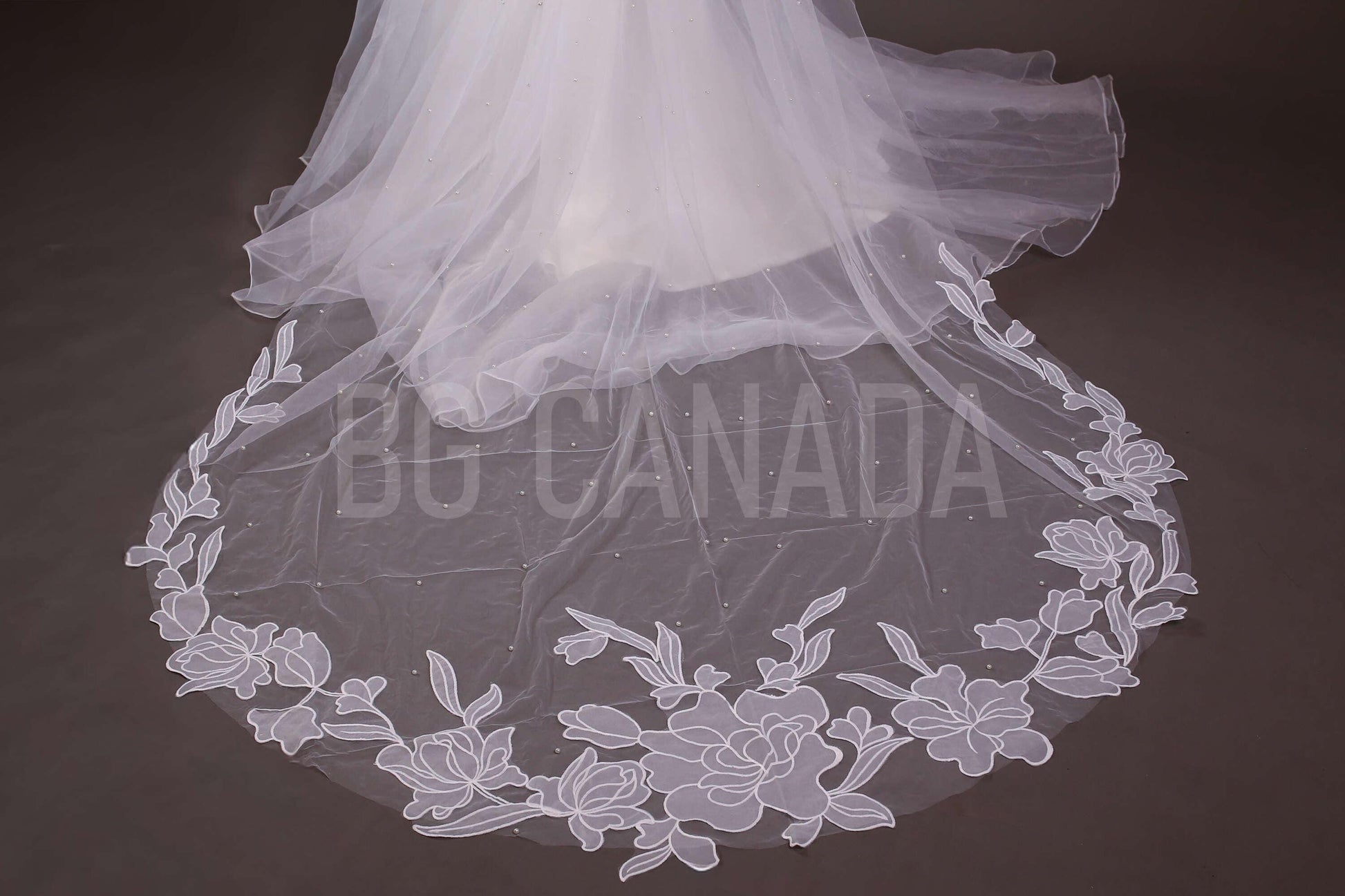 Big flower and pearl veil available in fingertip, Waltz, floor, cathedral length - white, off white, ivory
