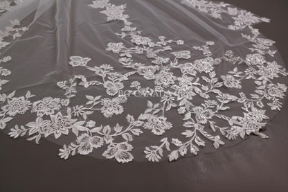 Long Lace Veil with Scalloped Floral Edges Bridal Veil for Mermaid Gown Soft Tulle Wedding Veil Lace Appliqué Edge Mermaid Train Bridal Veil