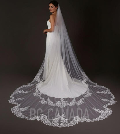 Lace veil unique edge veil statement veil Handmade Lace, Single Layer, royal length veil