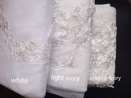 personalized Veil with pearls floral lace with names and wedding date