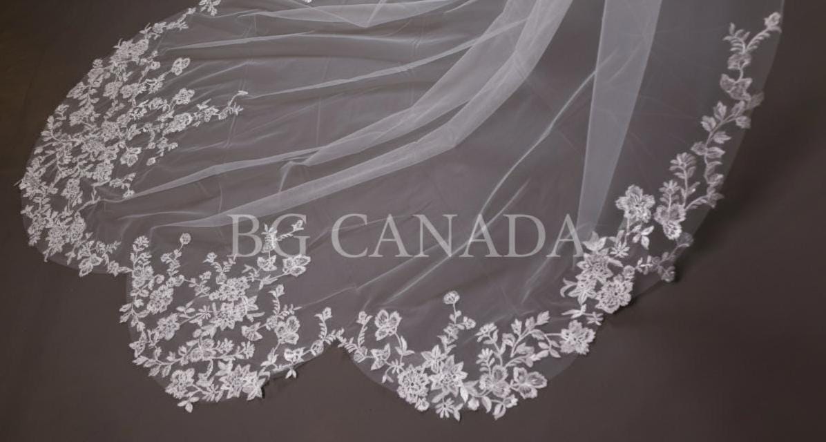 Long Lace Veil with Scalloped Floral Edges Bridal Veil for Mermaid Gown Soft Tulle Wedding Veil Lace Appliqué Edge Mermaid Train Bridal Veil