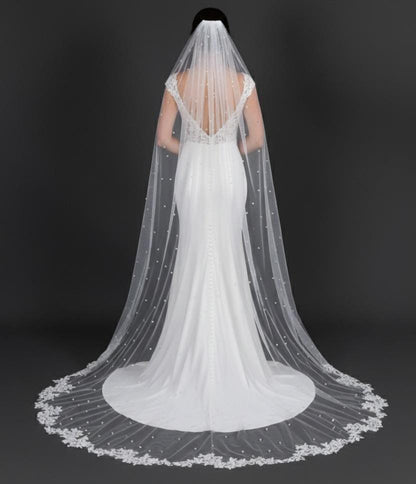 Pearl Wedding Veil with lace border: Ivory Lace Border Veil Lace edge veil scattered pearls