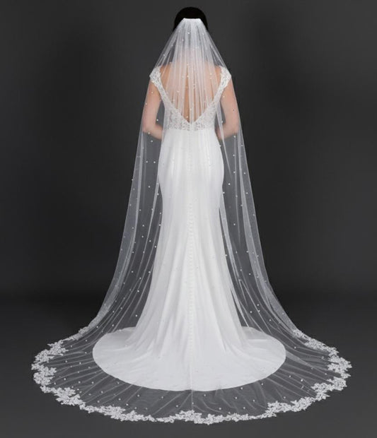 Pearl Wedding Veil with lace border: Ivory Lace Border Veil Lace edge veil scattered pearls