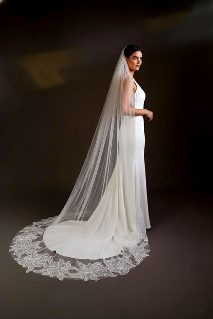 Big flower Cathedral Wedding Veil Long Floral Lace, Elegant Boho Bridal veil wedding accessories church wedding veil