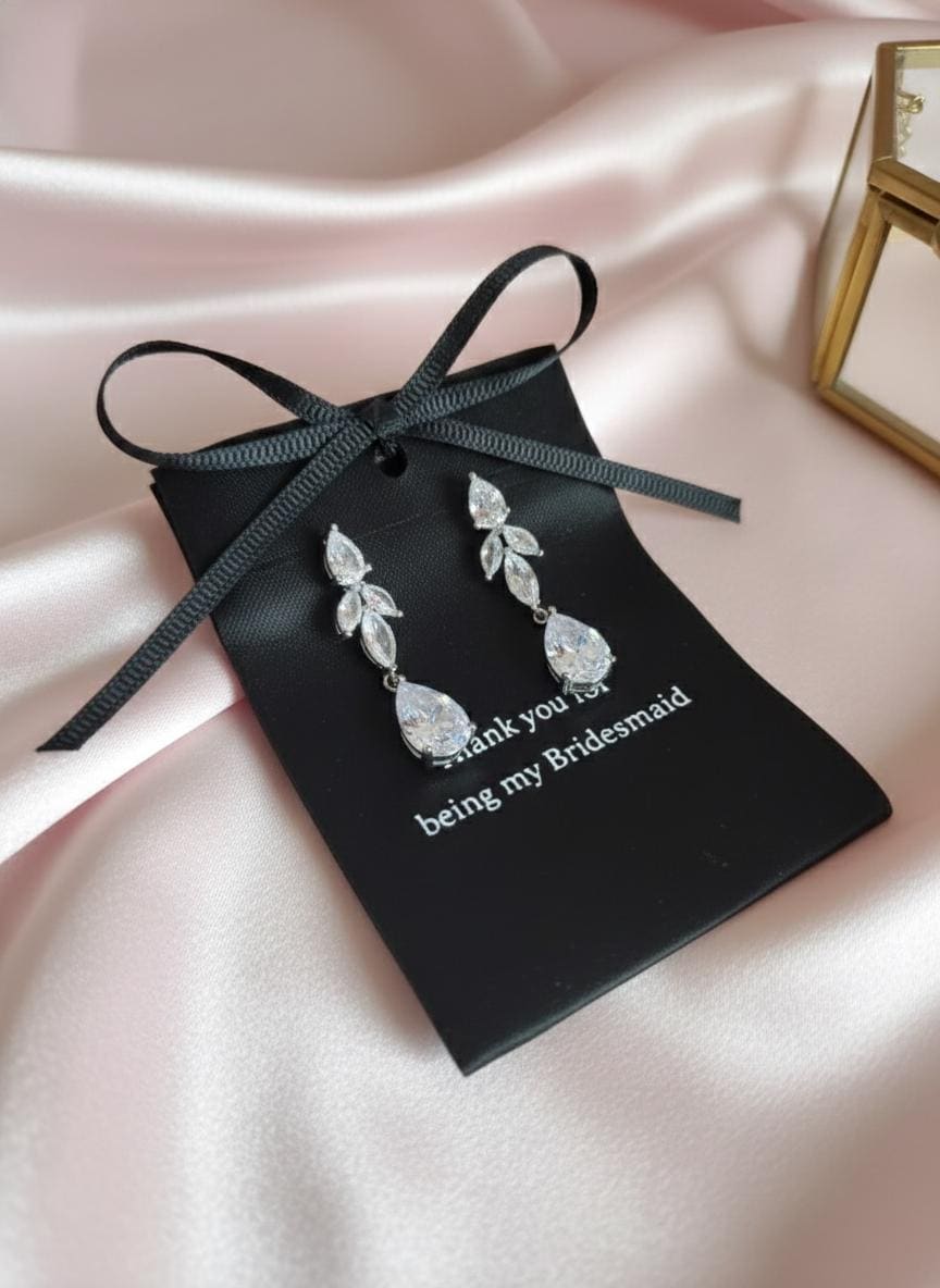 Bridesmaid Gift Box Proposal or Thank You Ready to Gift be my bridesmaid maid of honor gift jewelery gift earrings gift