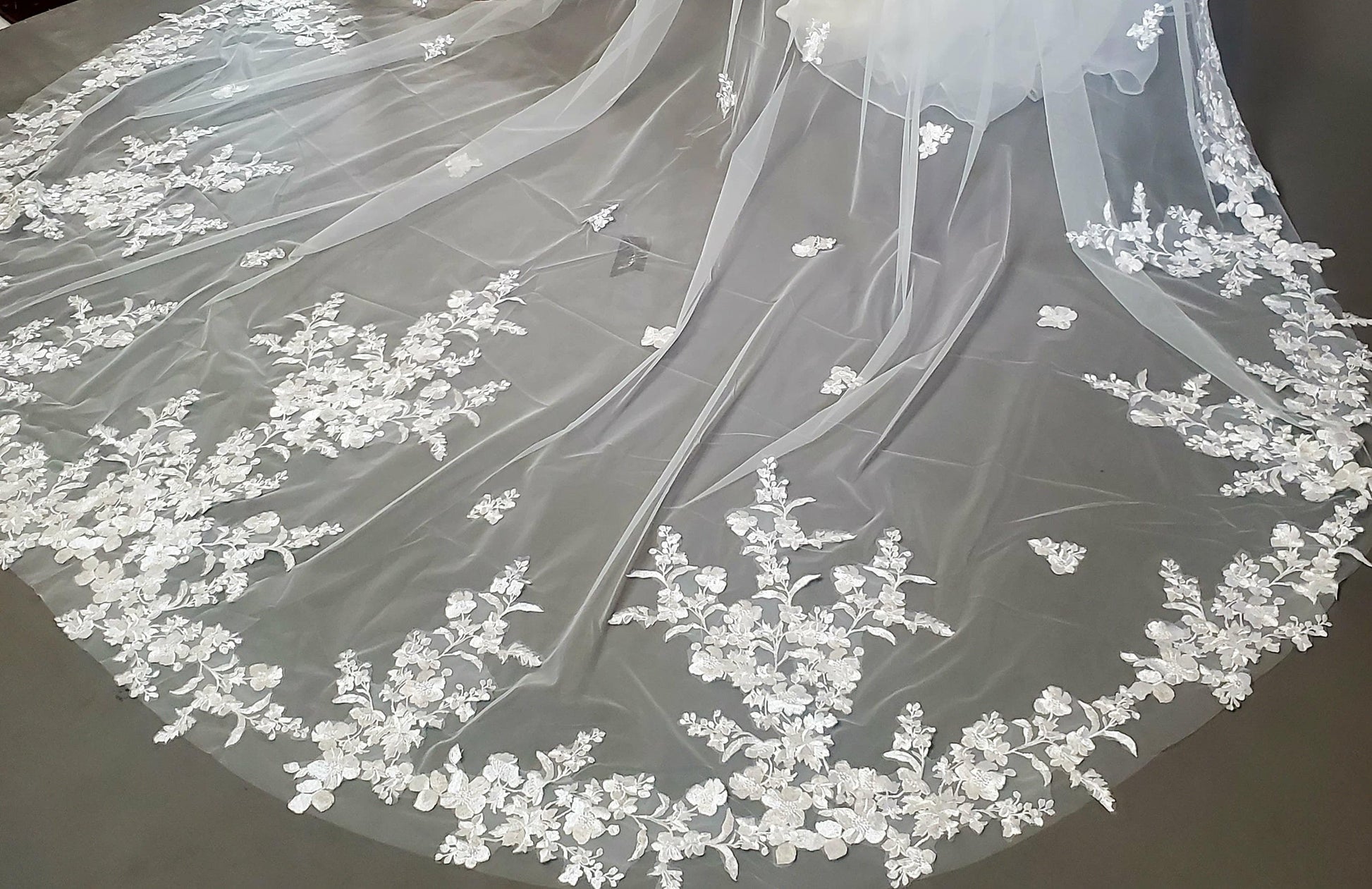 Cathedral Length Wedding Veil with Floral Lace Appliqué • Dramatic Long Bridal Veil • Sheer Tulle Train Veil • Elegant Embroidered Lace Edge