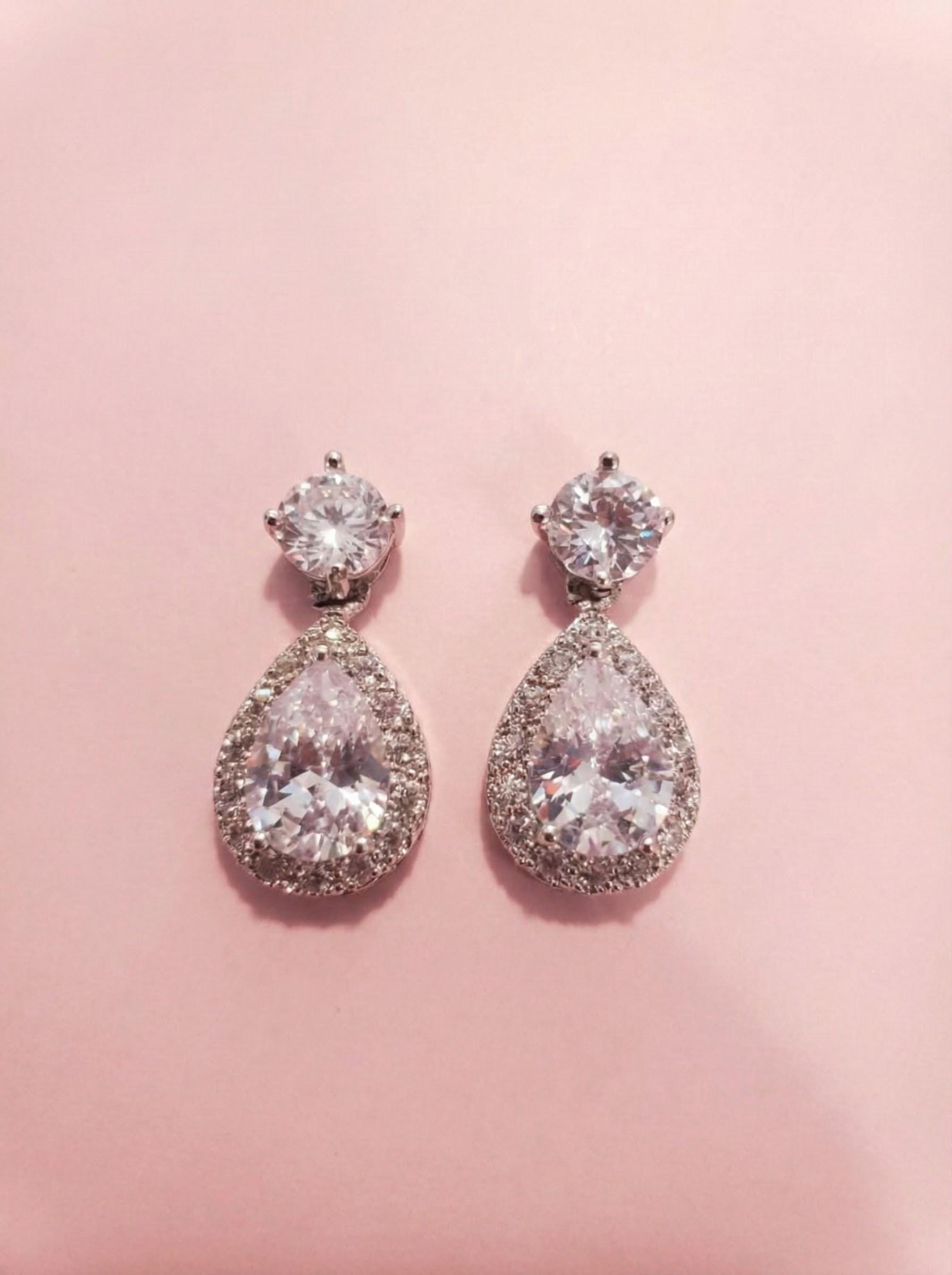 Bridesmaids earrings gift • Bridal Party Proposal Gift Bridesmaids Gifts personalized Bridesmaid Gift teardrop earrings bridal earrings