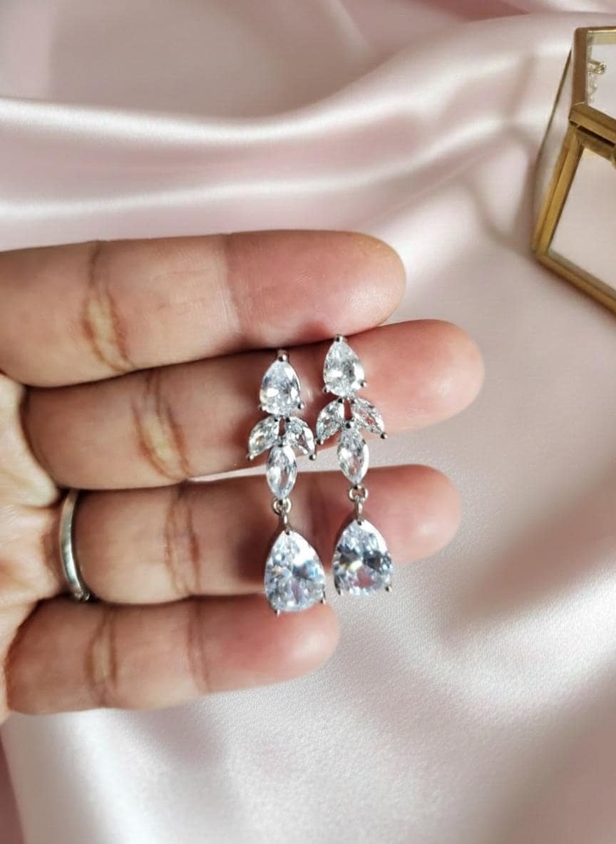 Bridesmaid Gift Box Proposal or Thank You Ready to Gift be my bridesmaid maid of honor gift jewelery gift earrings gift