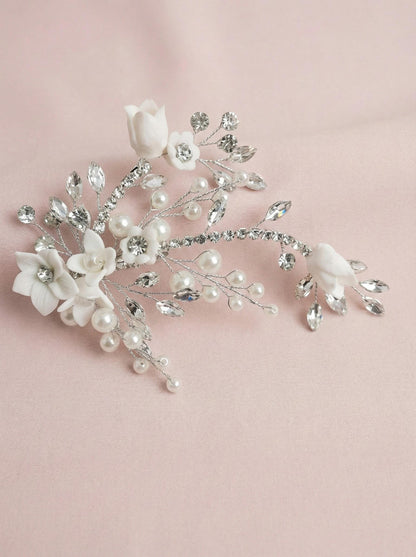Bridal Hair Comb • Pearl & Crystal Floral Wedding Hairpiece • Flower Bridal Headpiece for Updo • Elegant Bridal Accessories • Curly Hair Fri