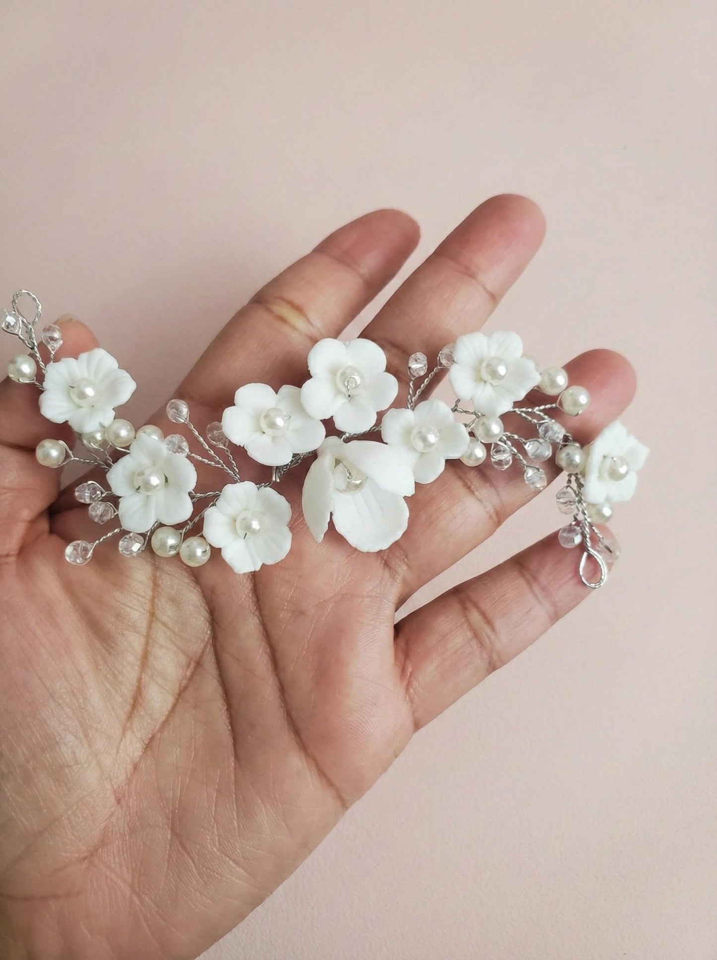 Floral hairvine wedding vine white flower hairpiece bridal vine hair accessories white floral hairpiece Boho Bridal Headband