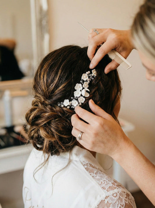 Floral hairvine wedding vine white flower hairpiece bridal vine hair accessories white floral hairpiece Boho Bridal Headband