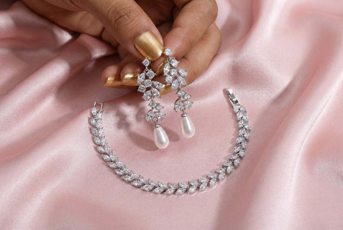 Long Bridal Earrings • Sparkling Wedding Drop Earrings • Bride Earrings for Wedding Day Gift earrings with pearl drop