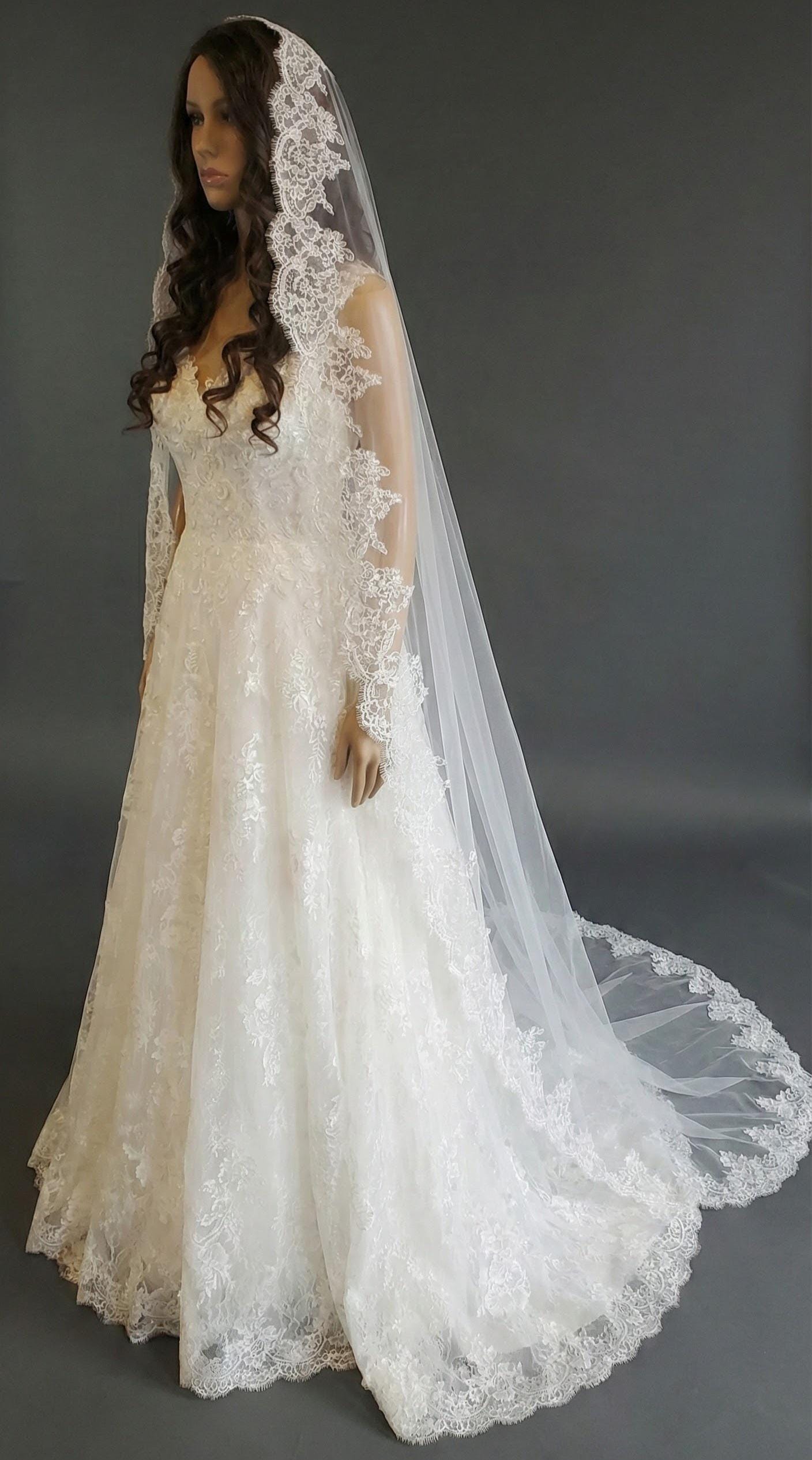 Spanish Mantilla Veil with Eyelash Lace Edge Scalloped Bridal Style for Cathedral Weddings