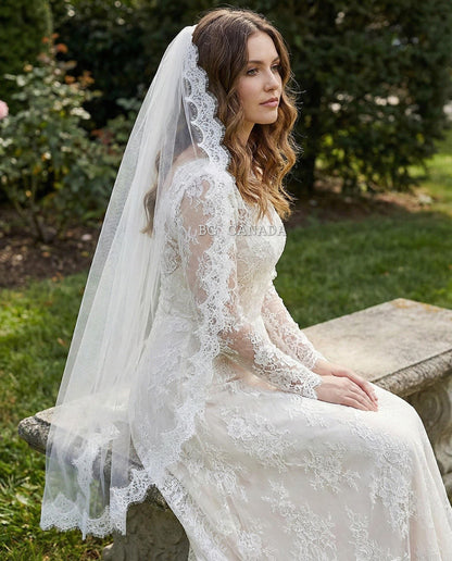 Eyelash Lace Fingertip Bridal Veil with Comb | Soft Tulle Lace Trim Veil | Classic Scalloped Edge Wedding Veil
