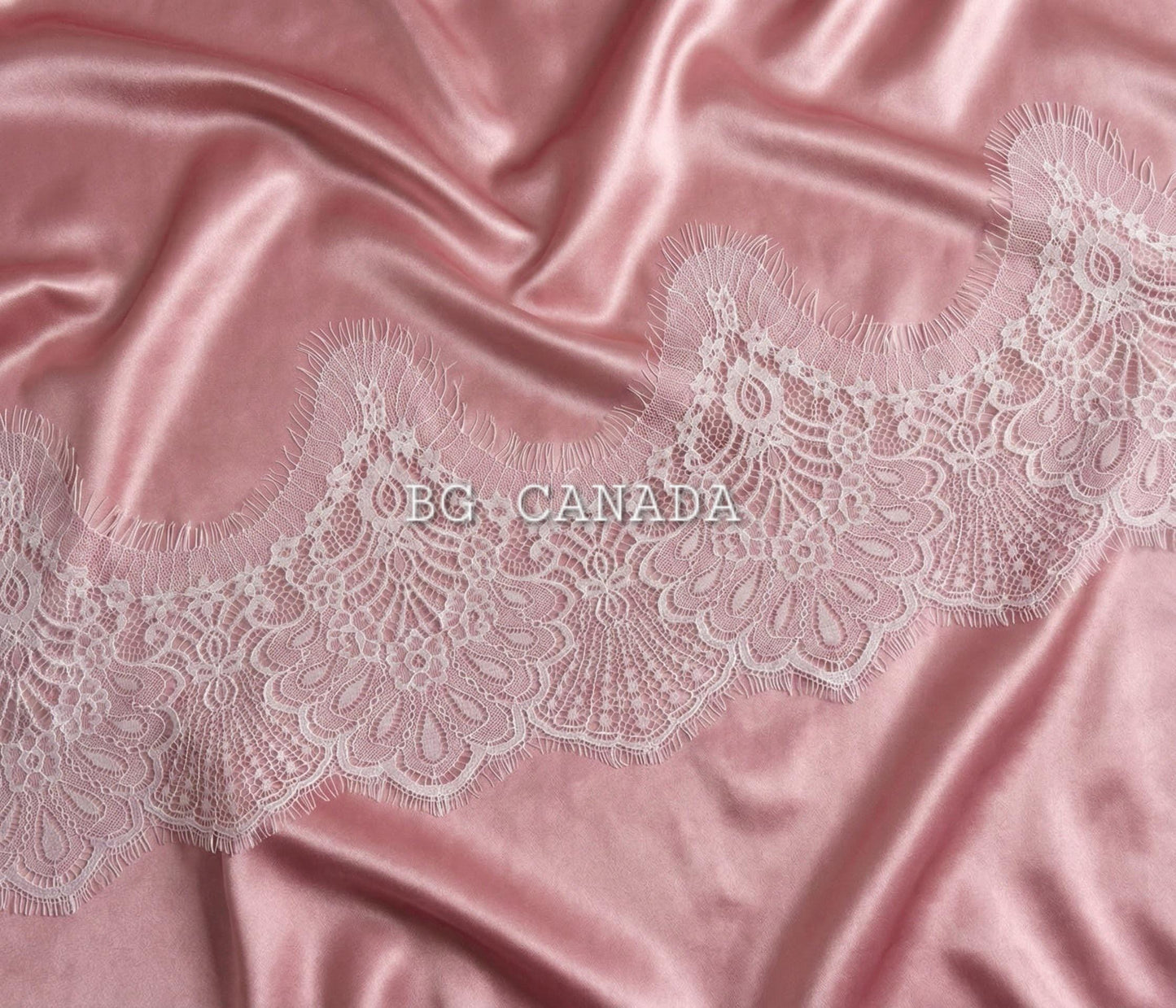 Lace Mantilla Wedding Veil – Scalloped Chantilly eyelash Lace (White, Off White, Ivory)