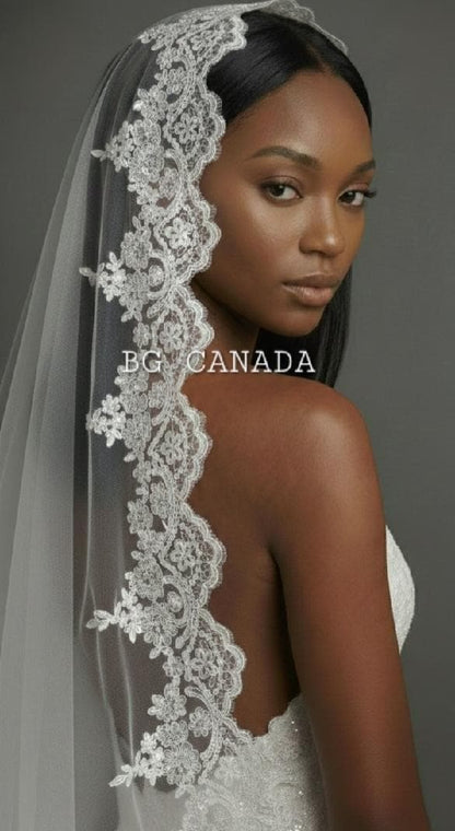 Mantilla Lace Bridal Veil with Scalloped Edge – Romantic Cathedral Wedding Veil, Soft Tulle Spanish Style Head Covering